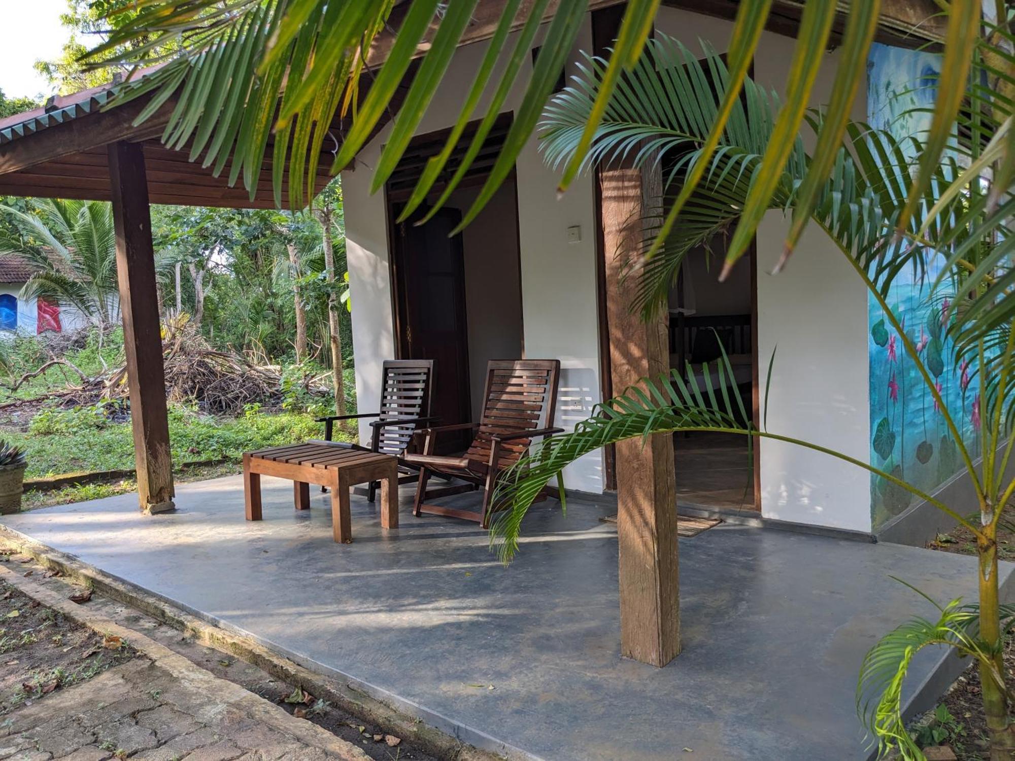 Silent Cabana And Restaurant Marakolliya, Tangalle Exteriör bild